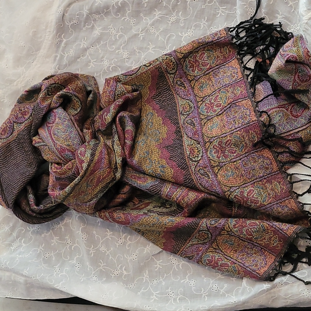Vintage Mutlcolor Scarf